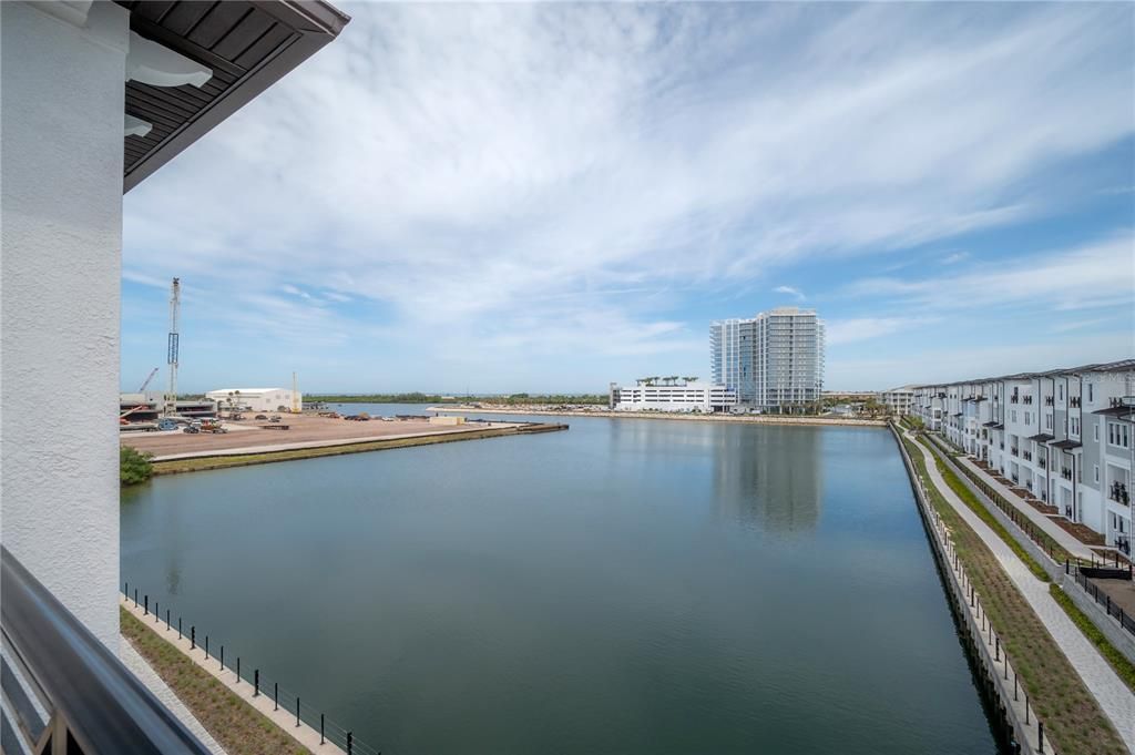 Active With Contract: $1,394,000 (4 beds, 3 baths, 2804 Square Feet)