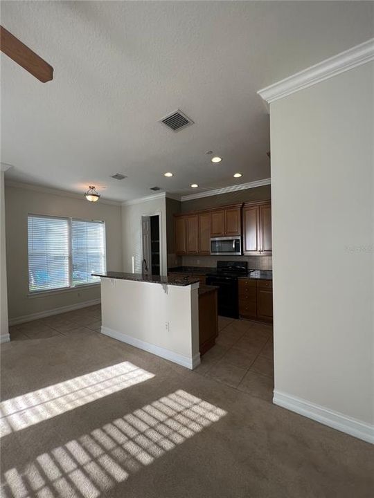 For Rent: $2,895 (2 beds, 2 baths, 1429 Square Feet)