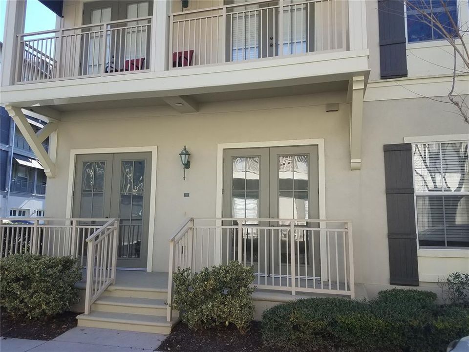 For Rent: $2,895 (2 beds, 2 baths, 1429 Square Feet)