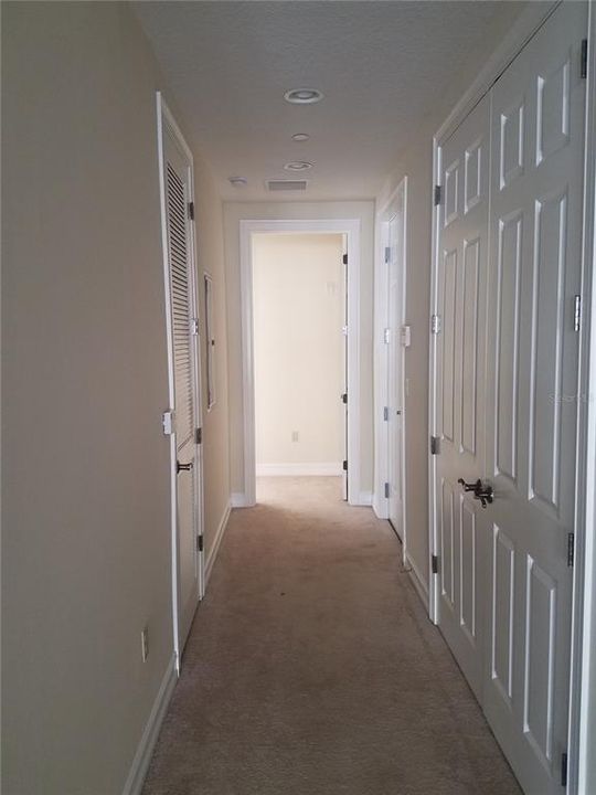 For Rent: $2,895 (2 beds, 2 baths, 1429 Square Feet)
