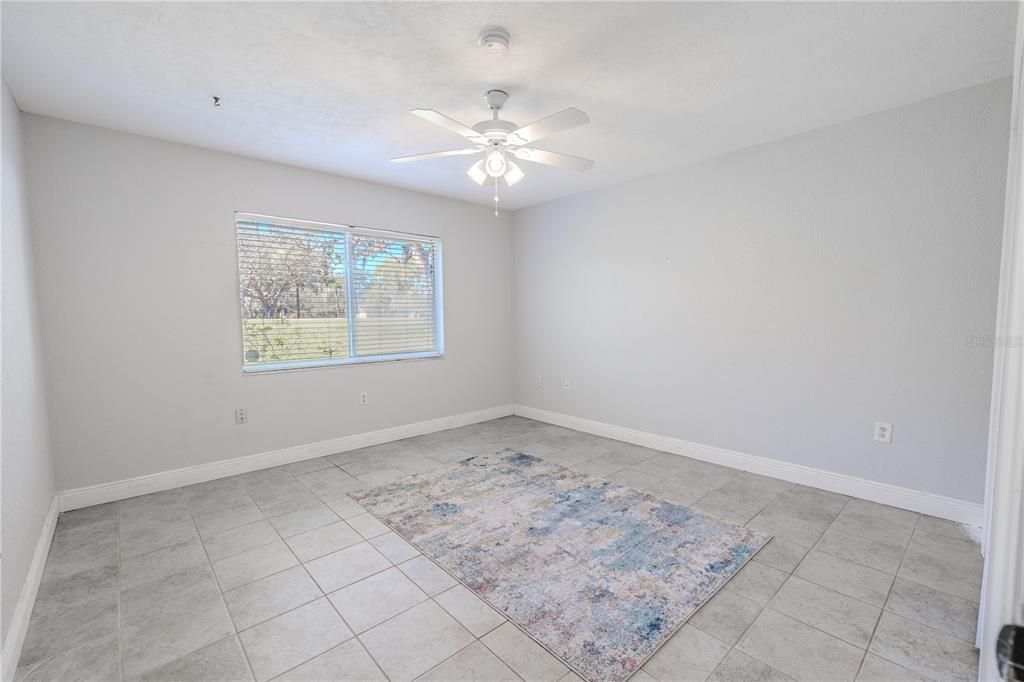 На продажу: $649,900 (4 спален, 3 ванн, 3920 Квадратных фут)