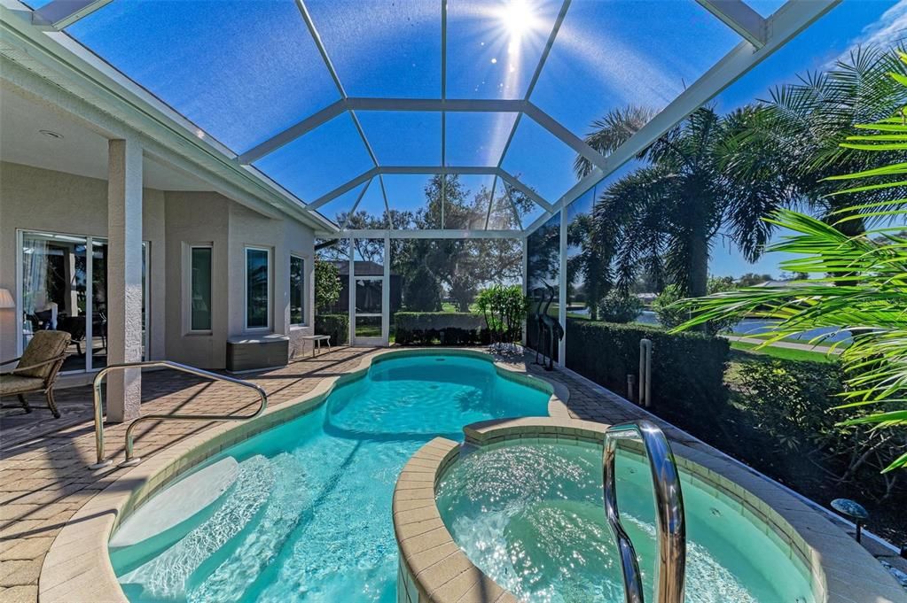 Active With Contract: $875,000 (3 beds, 3 baths, 2570 Square Feet)