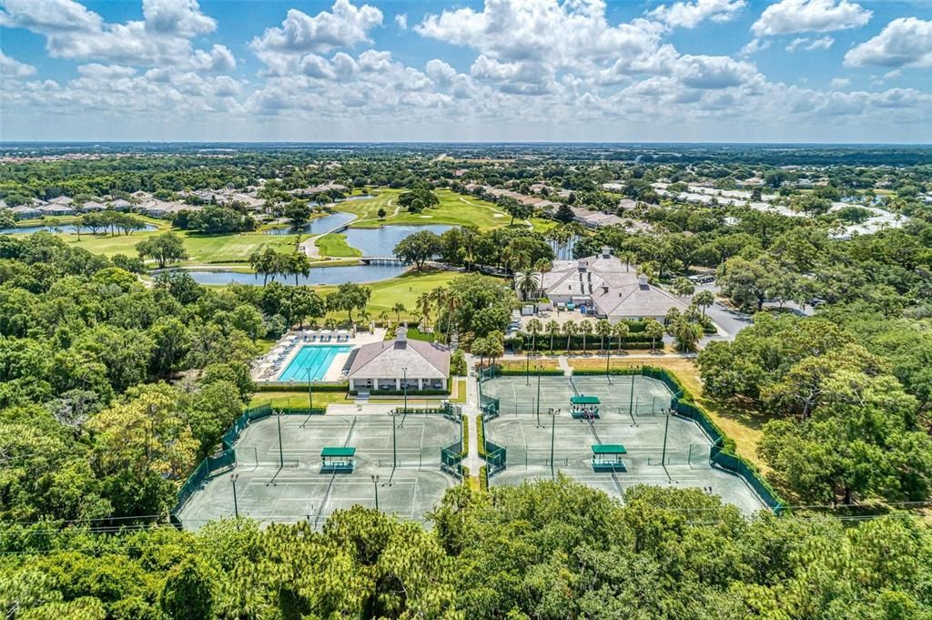 Active With Contract: $875,000 (3 beds, 3 baths, 2570 Square Feet)