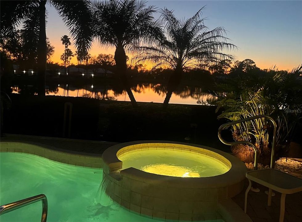 Active With Contract: $875,000 (3 beds, 3 baths, 2570 Square Feet)