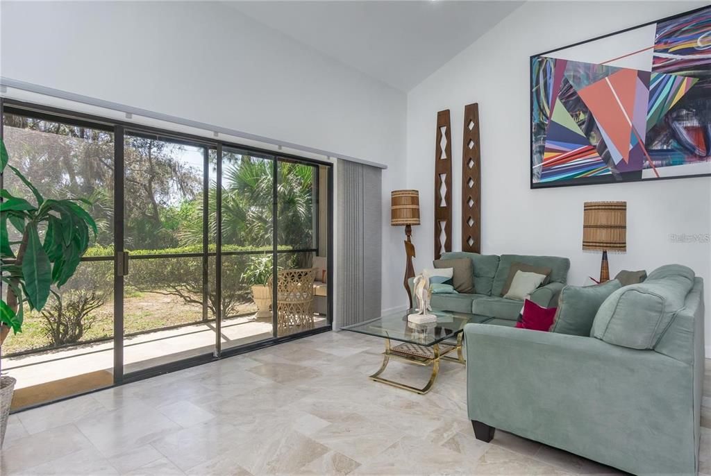 For Rent: $6,950 (3 beds, 2 baths, 1839 Square Feet)