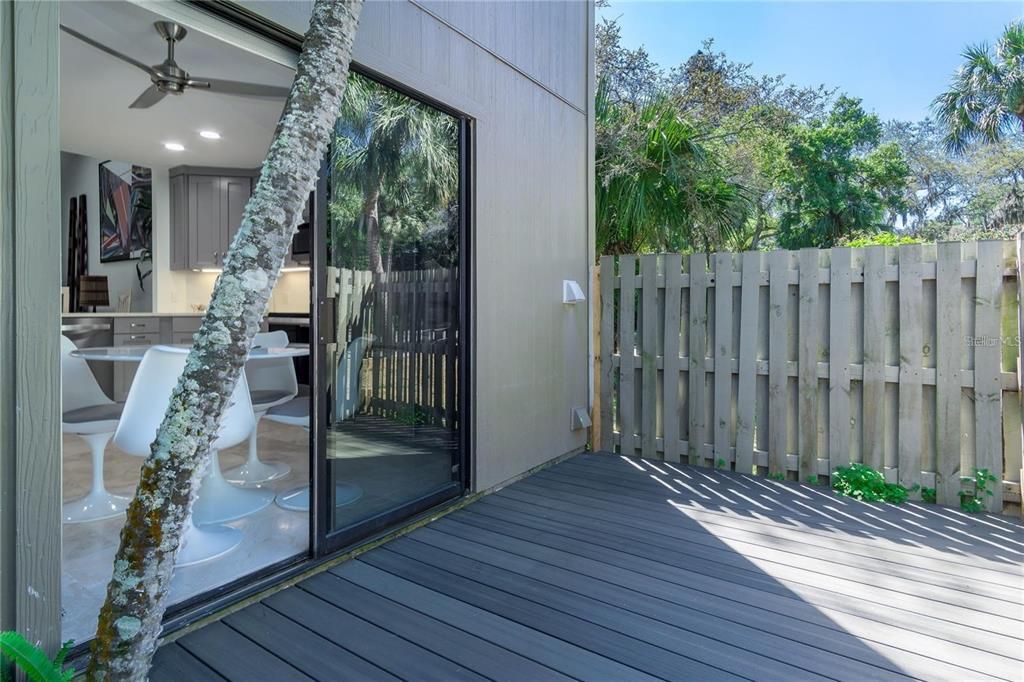 For Rent: $6,950 (3 beds, 2 baths, 1839 Square Feet)