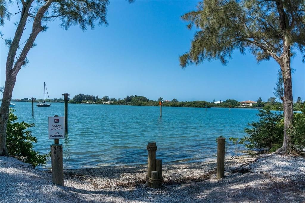 For Rent: $6,950 (3 beds, 2 baths, 1839 Square Feet)