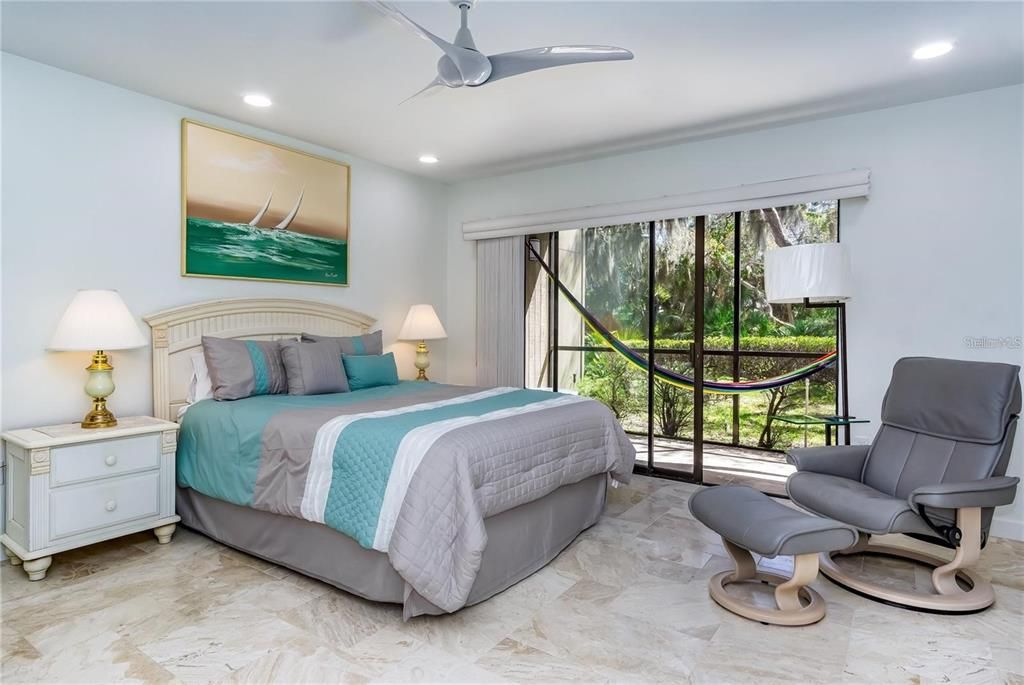 For Rent: $6,950 (3 beds, 2 baths, 1839 Square Feet)