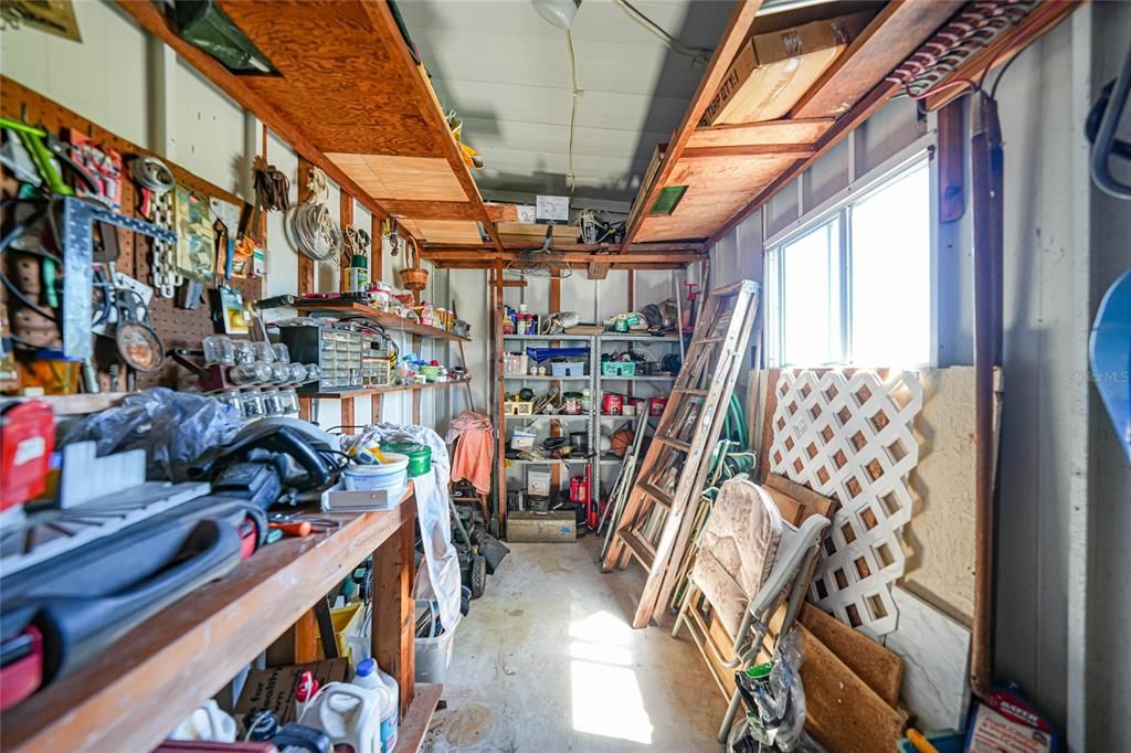 For Sale: $125,000 (2 beds, 1 baths, 672 Square Feet)