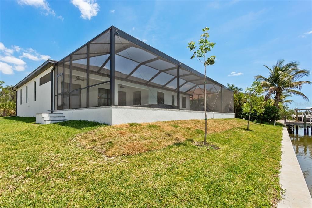 For Sale: $850,000 (4 beds, 3 baths, 2207 Square Feet)