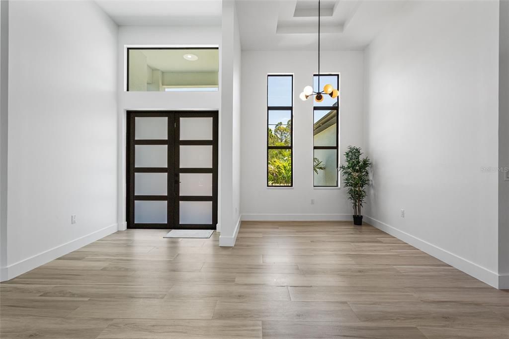 For Sale: $850,000 (4 beds, 3 baths, 2207 Square Feet)