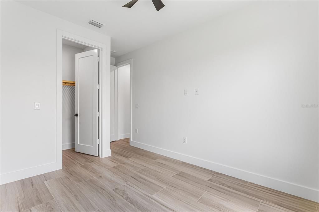 For Sale: $850,000 (4 beds, 3 baths, 2207 Square Feet)