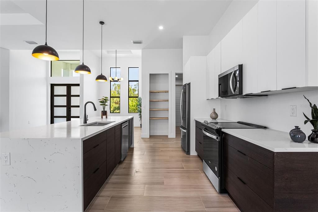 For Sale: $850,000 (4 beds, 3 baths, 2207 Square Feet)