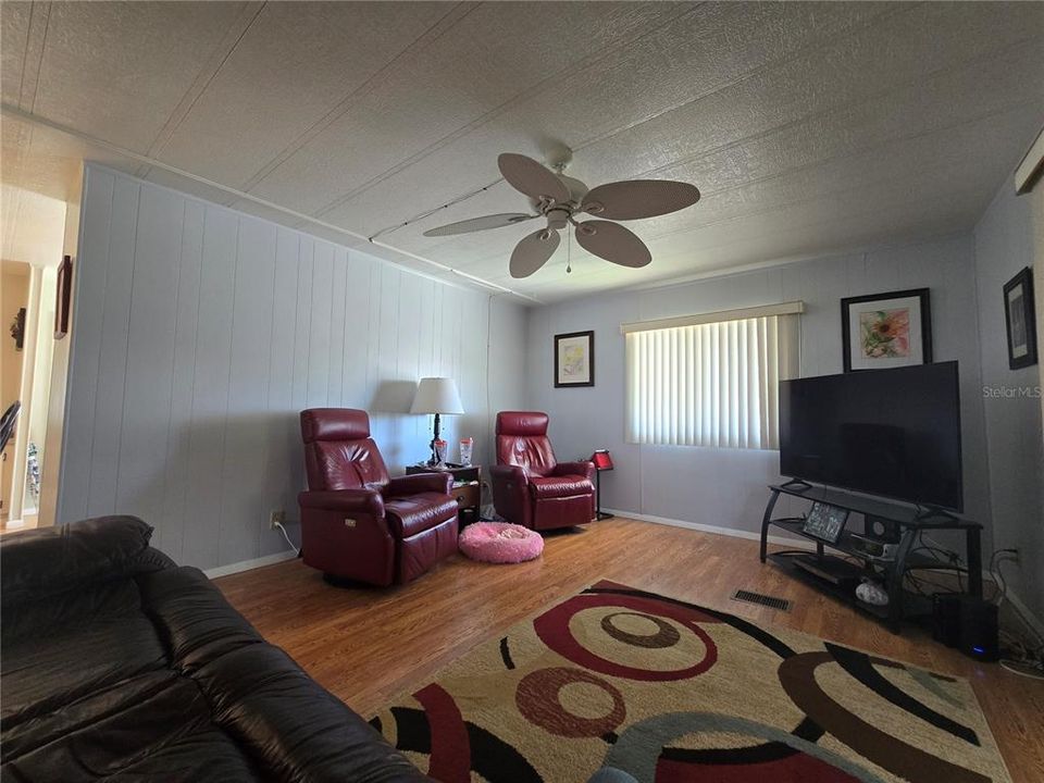 En Venta: $89,000 (2 camas, 2 baños, 828 Pies cuadrados)