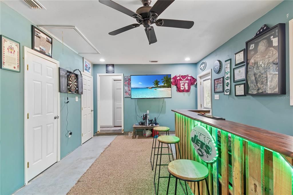 待售: $470,000 (3 贝兹, 2 浴室, 1992 平方英尺)