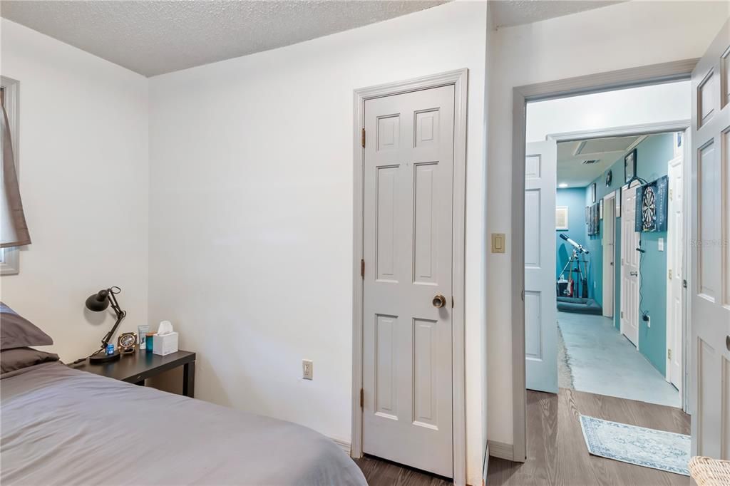 待售: $470,000 (3 贝兹, 2 浴室, 1992 平方英尺)