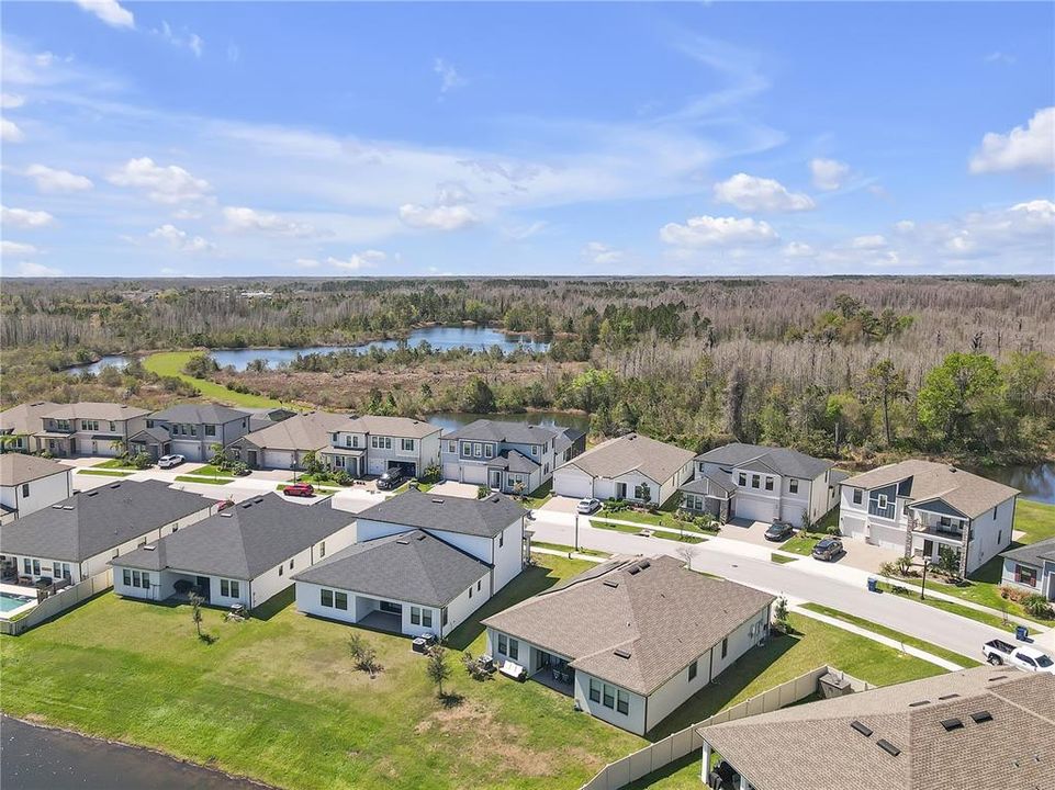 На продажу: $550,000 (4 спален, 3 ванн, 2453 Квадратных фут)