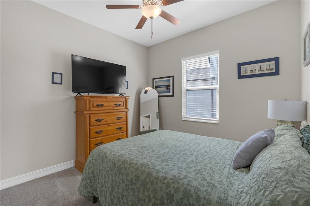 На продажу: $550,000 (4 спален, 3 ванн, 2453 Квадратных фут)