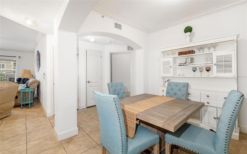 На продажу: $375,000 (2 спален, 2 ванн, 1514 Квадратных фут)