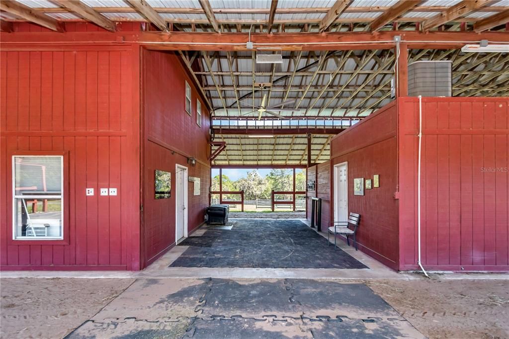 For Sale: $4,000,000 (6 beds, 5 baths, 6100 Square Feet)