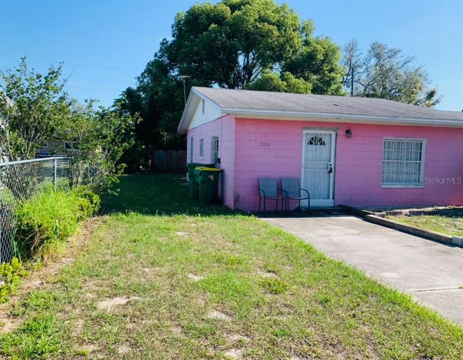 For Sale: $190,000 (3 beds, 1 baths, 1208 Square Feet)