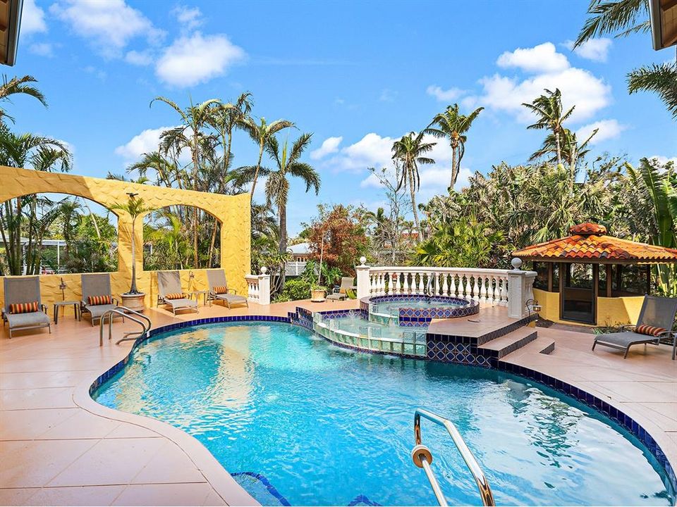 На продажу: $3,200,000 (4 спален, 5 ванн, 5137 Квадратных фут)