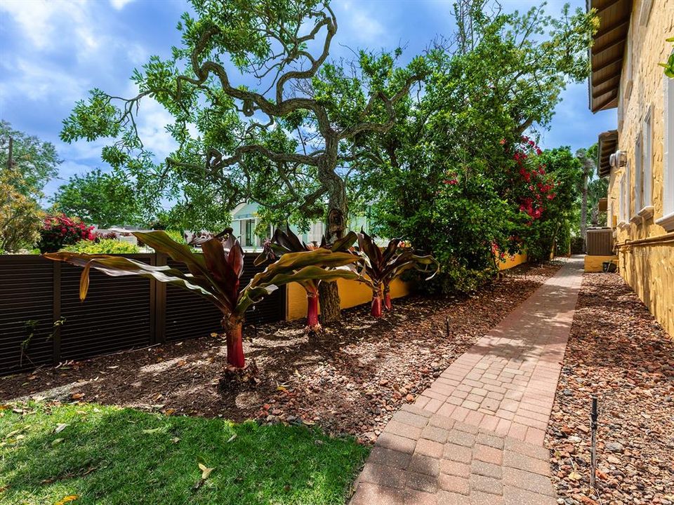 На продажу: $3,200,000 (4 спален, 5 ванн, 5137 Квадратных фут)