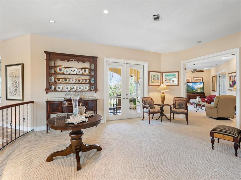 На продажу: $3,200,000 (4 спален, 5 ванн, 5137 Квадратных фут)