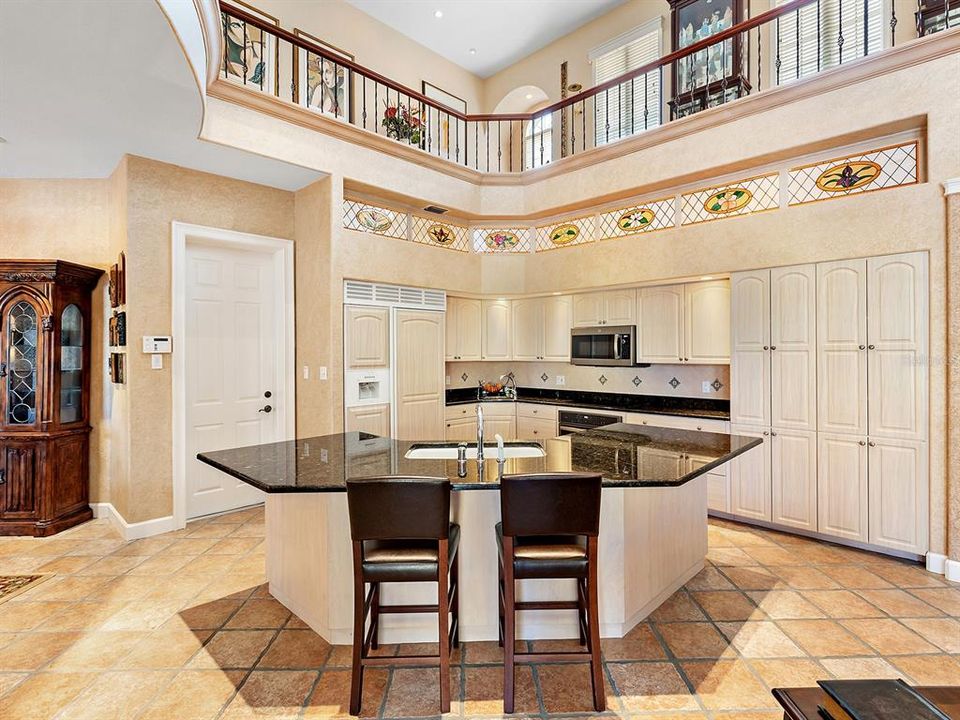 На продажу: $3,200,000 (4 спален, 5 ванн, 5137 Квадратных фут)