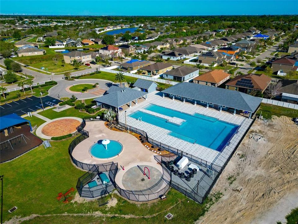 待售: $335,000 (3 贝兹, 2 浴室, 2023 平方英尺)