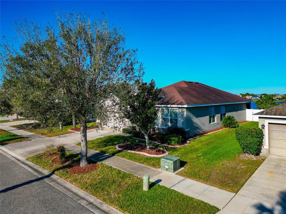 待售: $335,000 (3 贝兹, 2 浴室, 2023 平方英尺)