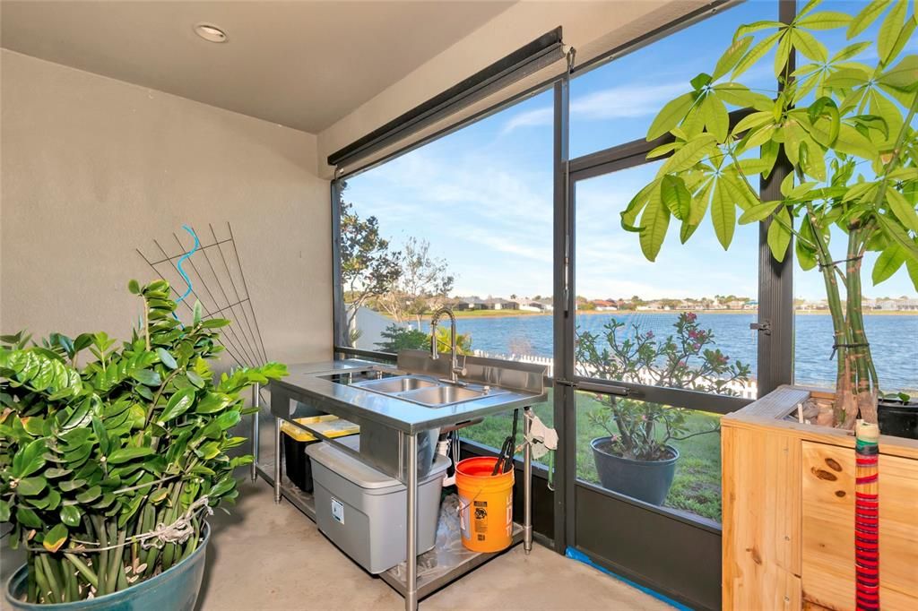 待售: $335,000 (3 贝兹, 2 浴室, 2023 平方英尺)