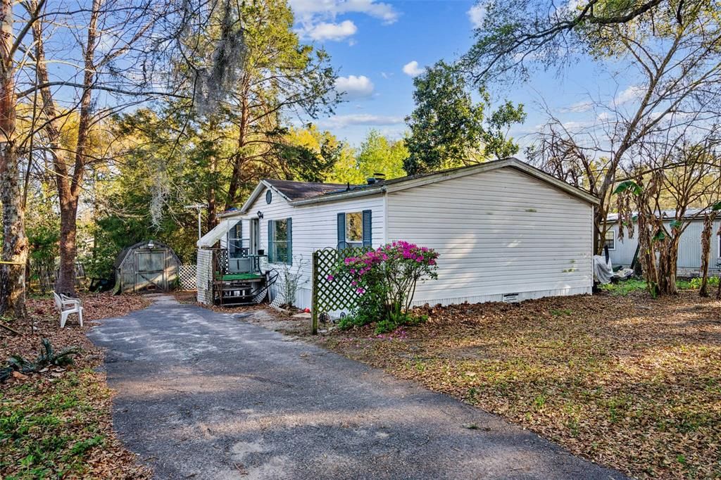 最近售出: $35,000 (3 贝兹, 2 浴室, 960 平方英尺)