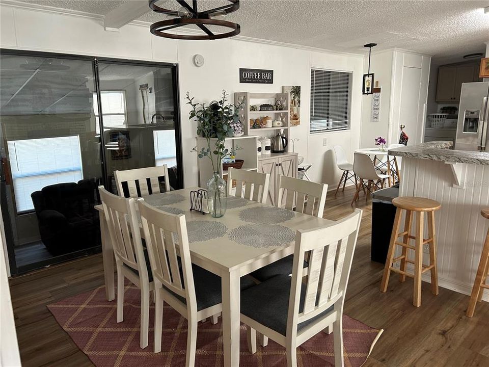 For Rent: $2,225 (2 beds, 2 baths, 1792 Square Feet)