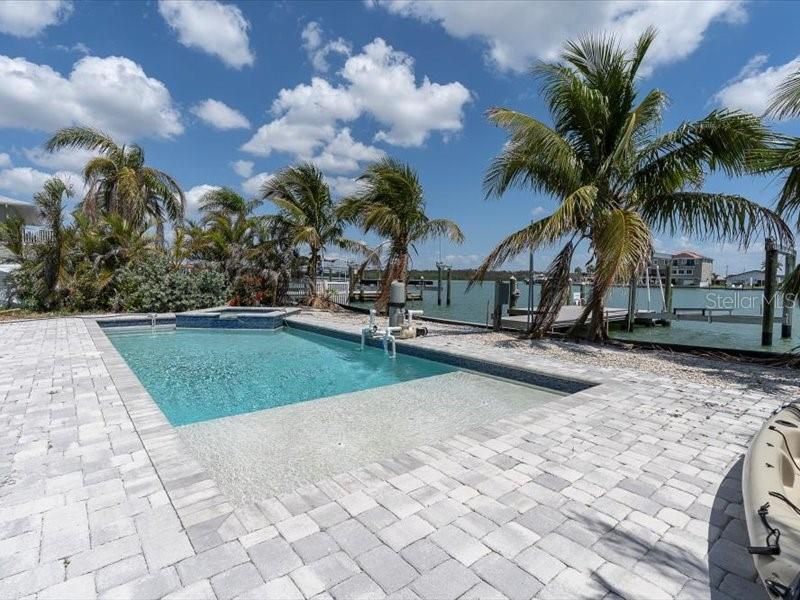 待售: $3,975,000 (4 贝兹, 4 浴室, 4501 平方英尺)