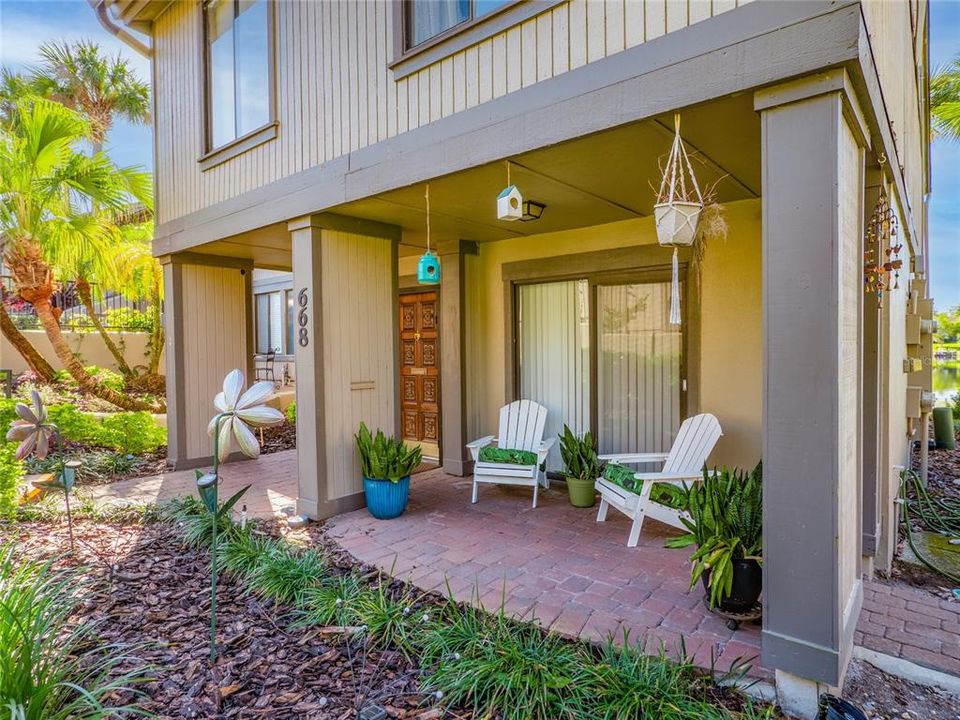 На продажу: $222,500 (3 спален, 2 ванн, 1950 Квадратных фут)