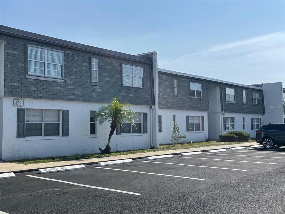 Recently Rented: $1,600 (2 beds, 2 baths, 1003 Square Feet)