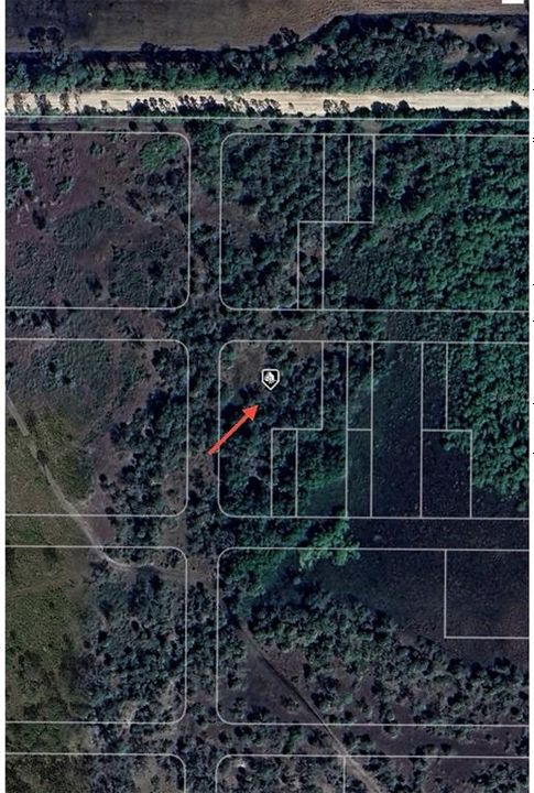 На продажу: $9,900 (0.80 acres)
