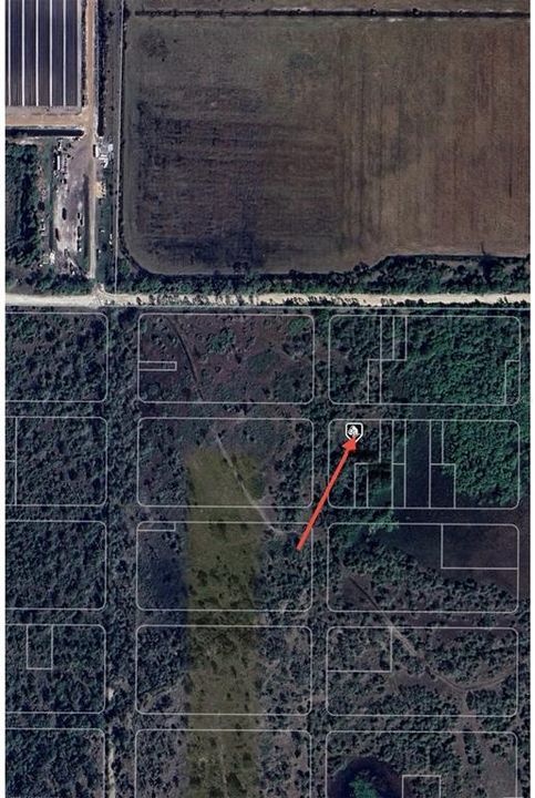 На продажу: $9,900 (0.80 acres)