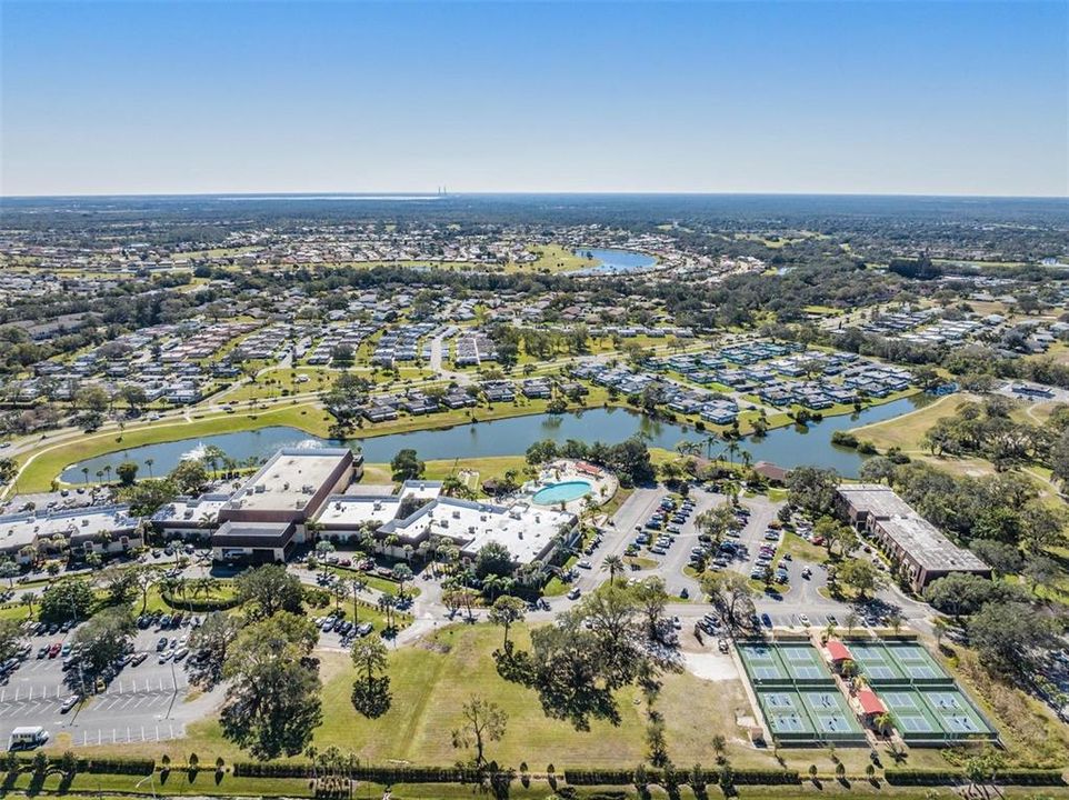 For Sale: $274,900 (3 beds, 2 baths, 1322 Square Feet)