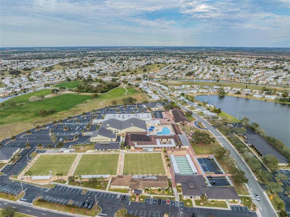 For Sale: $274,900 (3 beds, 2 baths, 1322 Square Feet)