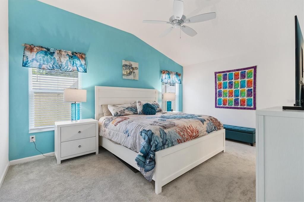 For Sale: $284,990 (2 beds, 2 baths, 1148 Square Feet)