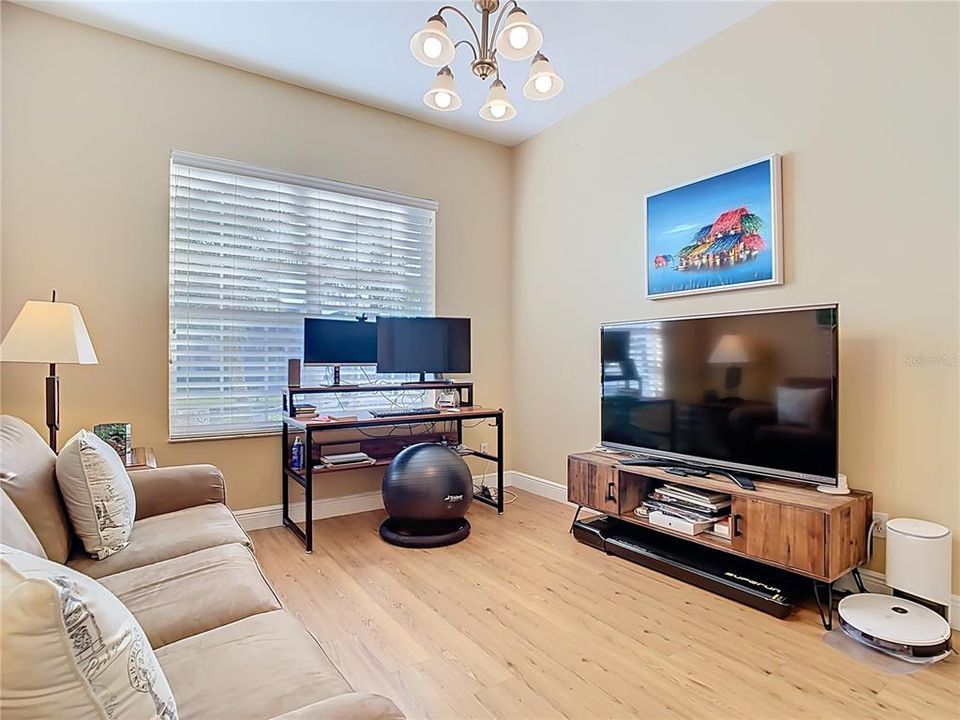 Active With Contract: $735,000 (5 beds, 4 baths, 3300 Square Feet)