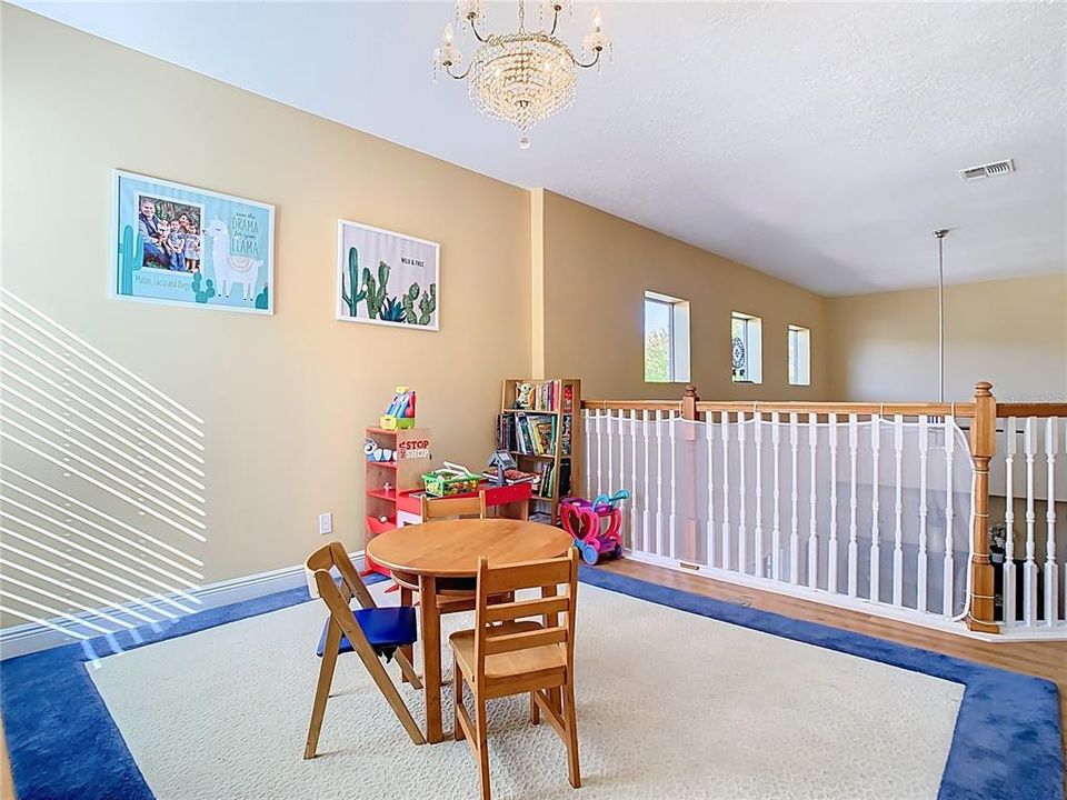 Active With Contract: $735,000 (5 beds, 4 baths, 3300 Square Feet)