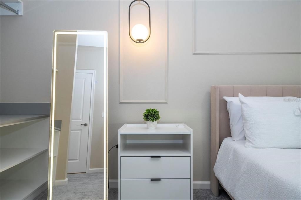 待售: $998,000 (5 贝兹, 5 浴室, 1918 平方英尺)