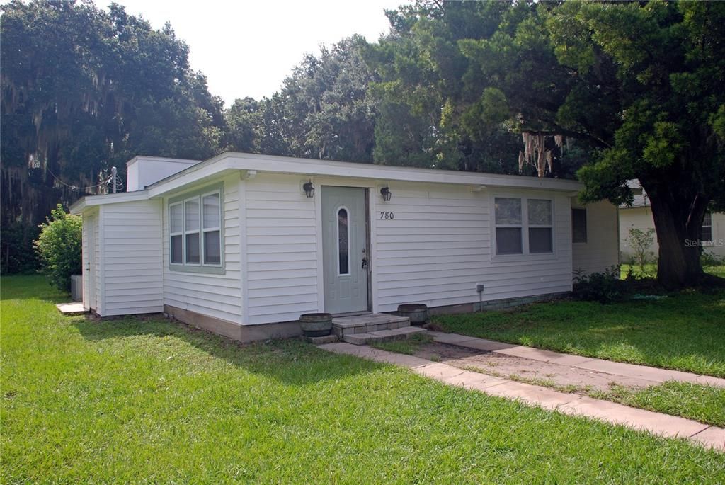 Recently Sold: $120,000 (2 beds, 2 baths, 1287 Square Feet)