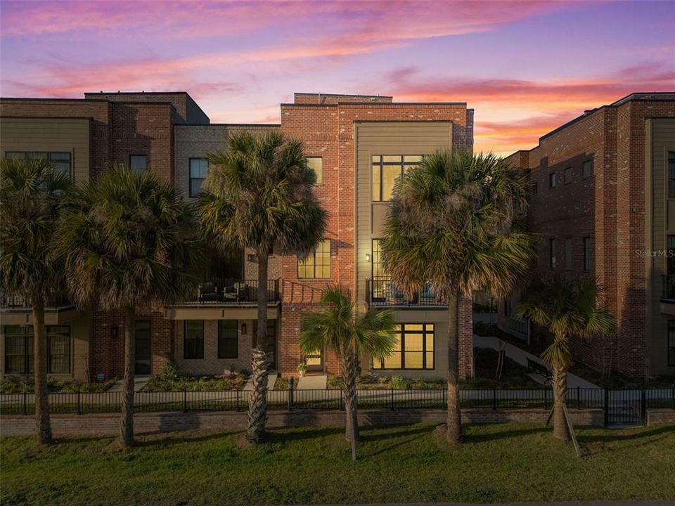 En Venta: $2,180,000 (4 camas, 3 baños, 3836 Pies cuadrados)