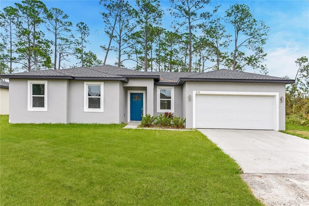 Recently Rented: $2,099 (4 beds, 2 baths, 1539 Square Feet)