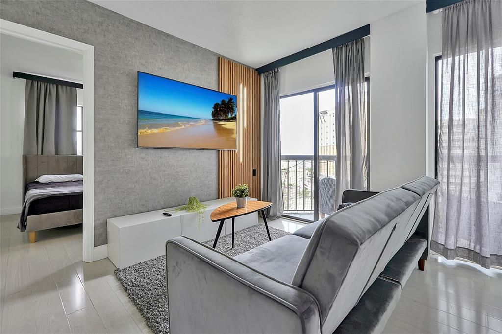 На продажу: $290,000 (2 спален, 2 ванн, 583 Квадратных фут)