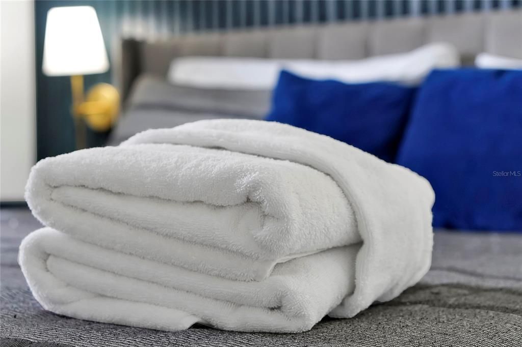 На продажу: $290,000 (2 спален, 2 ванн, 583 Квадратных фут)